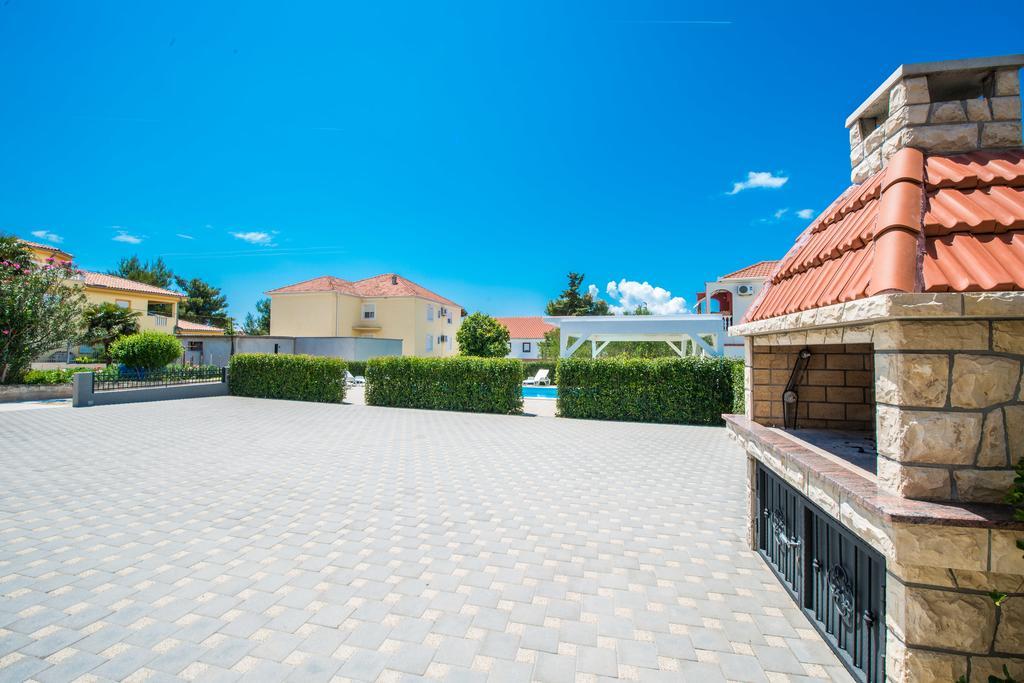 Apartments Ka - Ro Bibinje Εξωτερικό φωτογραφία